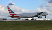 N724AN @ MIA - American - by Florida Metal