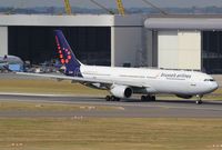 OO-SFN @ EBBR - Take off rwy 07R.