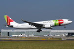 CS-TON @ VIE - TAP Portugal - by Chris Jilli