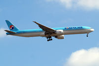 HL8011 @ EGLL - Boeing 777-3B5ER [42123] (Korean Air) Home~G 03/06/2015. On approach 27L. - by Ray Barber