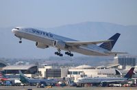 N795UA @ LAX - United - by Florida Metal