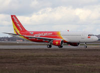 F-WWDT @ LFBO - C/n 6958 - To be VN-A671 - by Shunn311