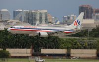 N806NN @ FLL - American - by Florida Metal