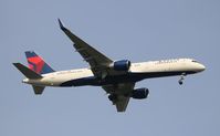 N821DX @ MCO - Delta 757-200 that they picked up from Shanghai Airlines earlier this year ex B-2880 - by Florida Metal