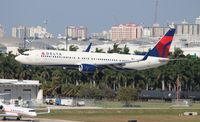 N827DN @ FLL - Delta - by Florida Metal