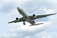 TC-LNF @ EGLL - Landing at LHR