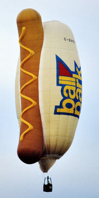 G-BVKG - Lifting off at the 1996 Albuquerque Balloon Fiesta.