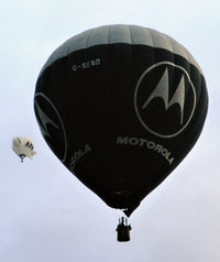 G-SEND - Lifting off at the 1996 Albuquerque Balloon Fiesta.