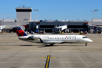 N923EV @ KATL - Taxi Atlanta - by Ronald Barker