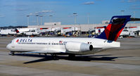 N940AT @ KATL - Taxi Atlanta - by Ronald Barker