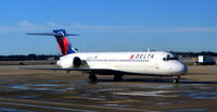 N949AT @ KATL - Taxi Atlanta - by Ronald Barker