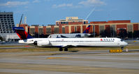 N954DN @ KATL - Taxi Atlanta - by Ronald Barker