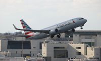 N840NN @ MIA - American