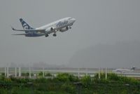 N613AS @ YVR - Rainy day departure AS702 to SEA - by metricbolt