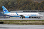 N881XA @ KBFI - Seen on a blustery day at BFI was this Xtra Airways 737-86J that is being used as a campaign aircraft. - by Joe G. Walker