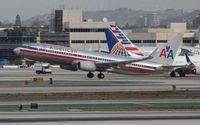 N866NN @ LAX - American - by Florida Metal