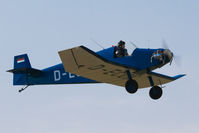 D-ECUK @ EDST - Departing the 2016 Hahnweide Oldtimer Fliegertreffen - by alanh