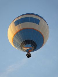 G-COSY - BRISTOL BALLOON FIESTA - by Keith Sowter
