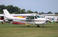 N64027 @ KOSH - Cessna R182