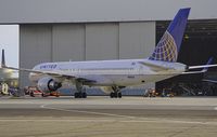 N595UA @ SFO - N595UA at SFO - by Clayton Eddy