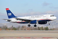 N823AW @ KBOI - Landing RWY 10L.