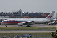 N792AN @ EGLL - Taxiing - by micka2b