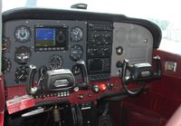 N1271U @ KOSH - Cessna 172M