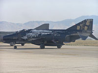38 49 @ KBOI - Special paint scheme taxing on Juliet for RWY 10R. - by Gerald Howard