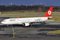 TC-JNF @ EDDL - at dus - by Volker Hilpert