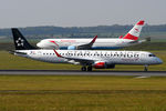 OE-LWH @ VIE - Austrian AIrlines - by Chris Jilli