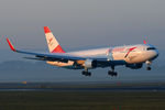 OE-LAX @ VIE - Austrian Airlines - by Chris Jilli