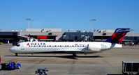 N997AT @ KATL - Taxi Atlanta - by Ronald Barker