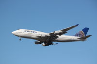 N128UA @ KORD - Boeing 747-400 - by Mark Pasqualino