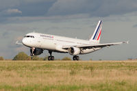 F-GTAY @ LFPG - CDG landing