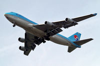 HL7438 @ EGLL - Boeing 747-4B5ERF [33515] (Korean Air Cargo) Home~G 05/06/2010. On approach 27R.