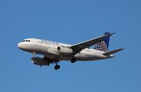 N843UA @ KORD - Airbus A319
