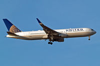 N668UA @ EGLL - Boeing 767-322ER [30024] (United Air Lines) Home~G 25/06/2015. On approach 27L.