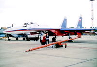598 WHITE @ SXF - Berlin Air Show 4.6.94 - by leo larsen