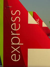 CS-TPP @ LPPT - TAP Express - by Jean Goubet-FRENCHSKY