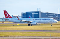 TC-JSY @ CPH - Copenhagen 8.11.16 - by leo larsen