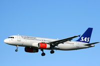 OY-KAL @ EKCH - OY-KAL landing rw 22L - by Erik Oxtorp