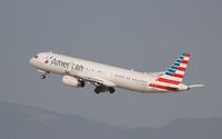 N923NN @ KLAX - Boeing 737-800 - by Mark Pasqualino