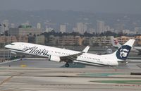 N402AS @ KLAX - Boeing 737-900ER - by Mark Pasqualino