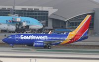 N479WN @ KLAX - Boeing 737-700 - by Mark Pasqualino