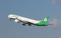 B-16728 @ KLAX - Boeing 777-300ER