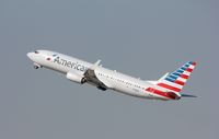 N998NN @ KLAX - Boeing 737-800 - by Mark Pasqualino