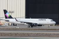 XA-VLR @ KLAX - Airbus A320 - by Mark Pasqualino