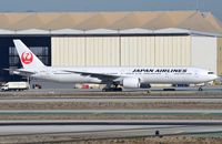 JA736J @ KLAX - JAL B773 - by FerryPNL