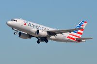 N3014R @ KLAX - American A319 lifting-off. - by FerryPNL