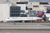 N934AT @ KLAX - Boeing 717-200 - by Mark Pasqualino